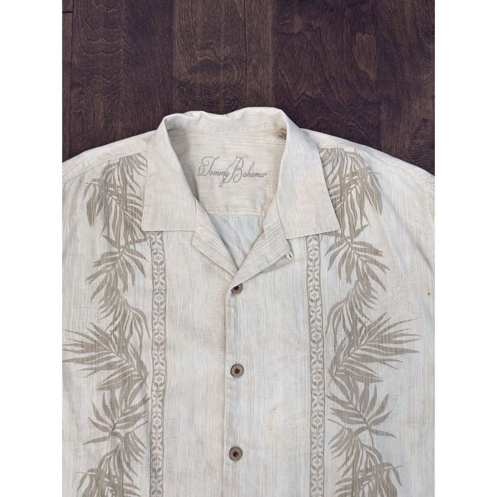Tommy Bahama Mens Size L 100% Silk Shirt Ivory Hawaiian Button Down Short Sleeve